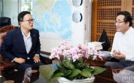 [포토]이낙연 전남지사,박현주 미래에셋 회장과 면담