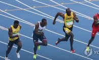 우사인 볼트, 올림픽 사상 첫 올림픽 100m 3연패…네티즌 '볼트는 외계인?'  