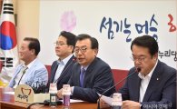 이정현 원외위원장과 만남 "청와대 회동 추진 건의하겠다"