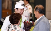 [포토]진종오, '올림픽 3연패 이루고 왔어요'