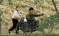 북한인권법 내달 시행… 대북정책 변화 기점되나