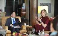 박원순-아리아나 허핑턴 만나 'SNS' 노하우 교환