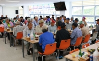 풀무원 이씨엠디, 추석맞이 보은군 어르신 초청 먹거리 나눔 행사