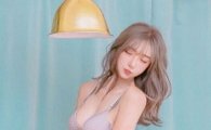 [포토] 김미나, 란제리 화보 공개…'CG같은 미모'