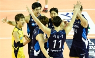 '최홍석 20점' 우리카드, KOVO컵 3연승 조 1위로 준결승행