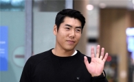 [포토]강정호, '21개월 만에 밟는 고국땅'