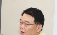 강호인 국토부 장관 "화물연대 파업, 명분 없는 집단행동…신속·엄정 대응할 것"
