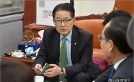 [포토]발언하는 박지원 비대위원장