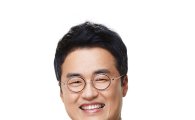 '한국사 스타강사' 최태성, 이투스교육과 계약 