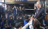 [포토]최순실 귀국 밝히는 이경재 변호사
