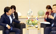 이낙연 전남지사, 일본 사가현과 자매결연 합의