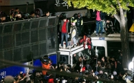 [포토]'차벽을 넘어 청와대로'