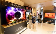 LG전자, 송파 샤롯데씨어터에 '올레드 TV 체험존' 