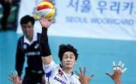 [포토]김학민, '블로킹보다 높은 타점'