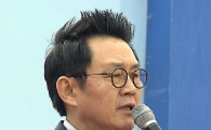 '맞불집회' 윤창중, 언론 향해 맹공…네티즌들 "궤변이다" 비판