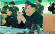 北 리설주, 약 8개월 만에 공식석상 모습 드러내…출산 의혹 제기