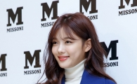 김유정, 비비드 컬러 코트 완벽소화 