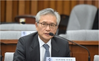 [포토]답변하는 이병석 전 주치의