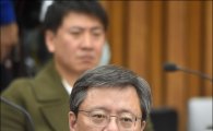 “김장자, 건강·청력 나쁘다” 우병우, 장모 불출석 사유 밝혀