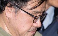 ‘탄핵심판 안나가겠다’…최순실·정호성에 이어 안종범도 불출석 통보