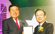 이동진 진도군수, 대한민국 문화예술스타대상 문화발전공로대상 수상