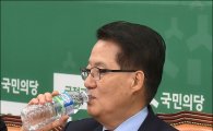 박지원 "文, 대북송금사건 TV토론 제안…떳떳하면 응하라"