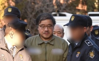 [포토]탄핵심판 출석하는 안종범 