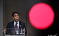 [포토]신문선 후보, '허무하게 끝난 총재 도전'