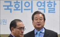 [포토]국회 찾은 태영호 전 북한공사