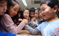 [포토]'누가 이길까?'