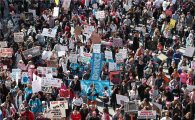 [포토]LA 점령한 시위대…"미국을 싫어하게 만들지 말라"