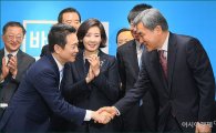 [포토]남경필 대선출마 선언 회견에 참석한 이상돈