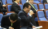 [포토]속타는 박지원 대표