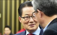 박지원 "민주당도 과반안돼…40석 국민의당이 협치 더 잘할 것"