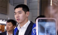 [포토]이대은, '대표팀 최고의 인기남'