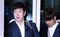 [포토]전지훈련 떠나는 박건우