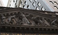 [뉴욕개장] 하락 출발…금리인상·유가하락 지켜보는 투자자들