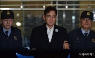 [포토]피곤한 모습의 이재용 부회장