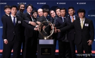 [포토]K리그 미디어데이, '우승컵을 꿈꾸며'