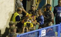 브라질 리우 가설무대 붕괴, 무용수 12명 부상…"축제는 계속된다"