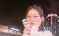 '눈길' 김새론, 위안부 배지에 3·1절 태극기까지…네티즌 "'성장미' 가득한 개념배우"