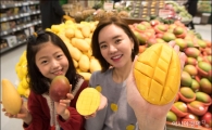 [포토]'새봄 건강은 망고로~'