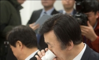 [포토]중국의 노골적 사드 보복, 속타는 윤병세 외교장관