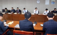 이낙연 전남지사,대통령 파면 관련  " 실국장들에게 차질 없는 도정추진" 당부
