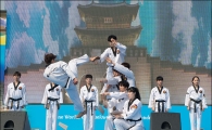 [포토]'무주 세계태권도선수권대회' 성공 기념 격파