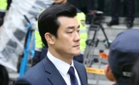 '비선진료 방조' 이영선 前 행정관 1심서 징역 1년…'법정구속'