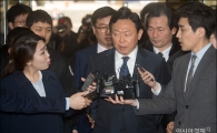 오늘 롯데 비자금 의혹 2차 공판…신동빈 회장만 출석 
