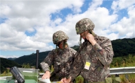 적을 향해 레이저발사하니 F-15K 폭격