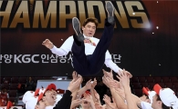 [포토]김승기 감독, '하늘을 나는 기분이야'