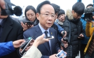 팽목항 찾은 이주영, 세월호 미수습자 사진첩 꺼내 이름 호명…"유가족들과의 약속"